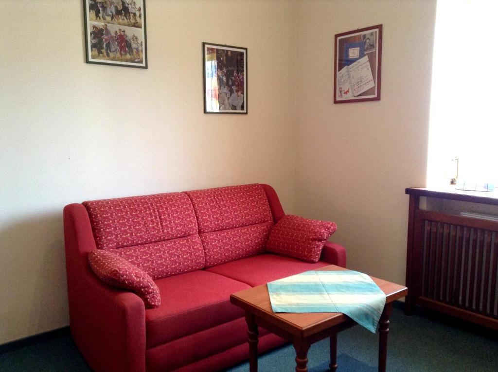 Hotel Gasthof Sonne Aschach an der Donau Chambre photo