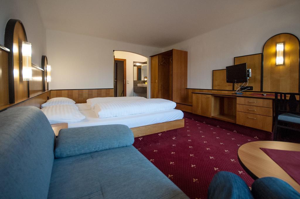Hotel Gasthof Sonne Aschach an der Donau Extérieur photo